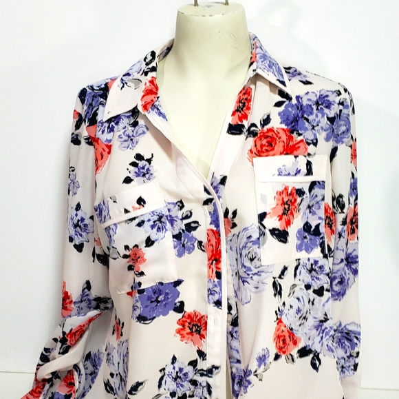 Candie's Floral Button Up 3/4 Sleeves Blouse
